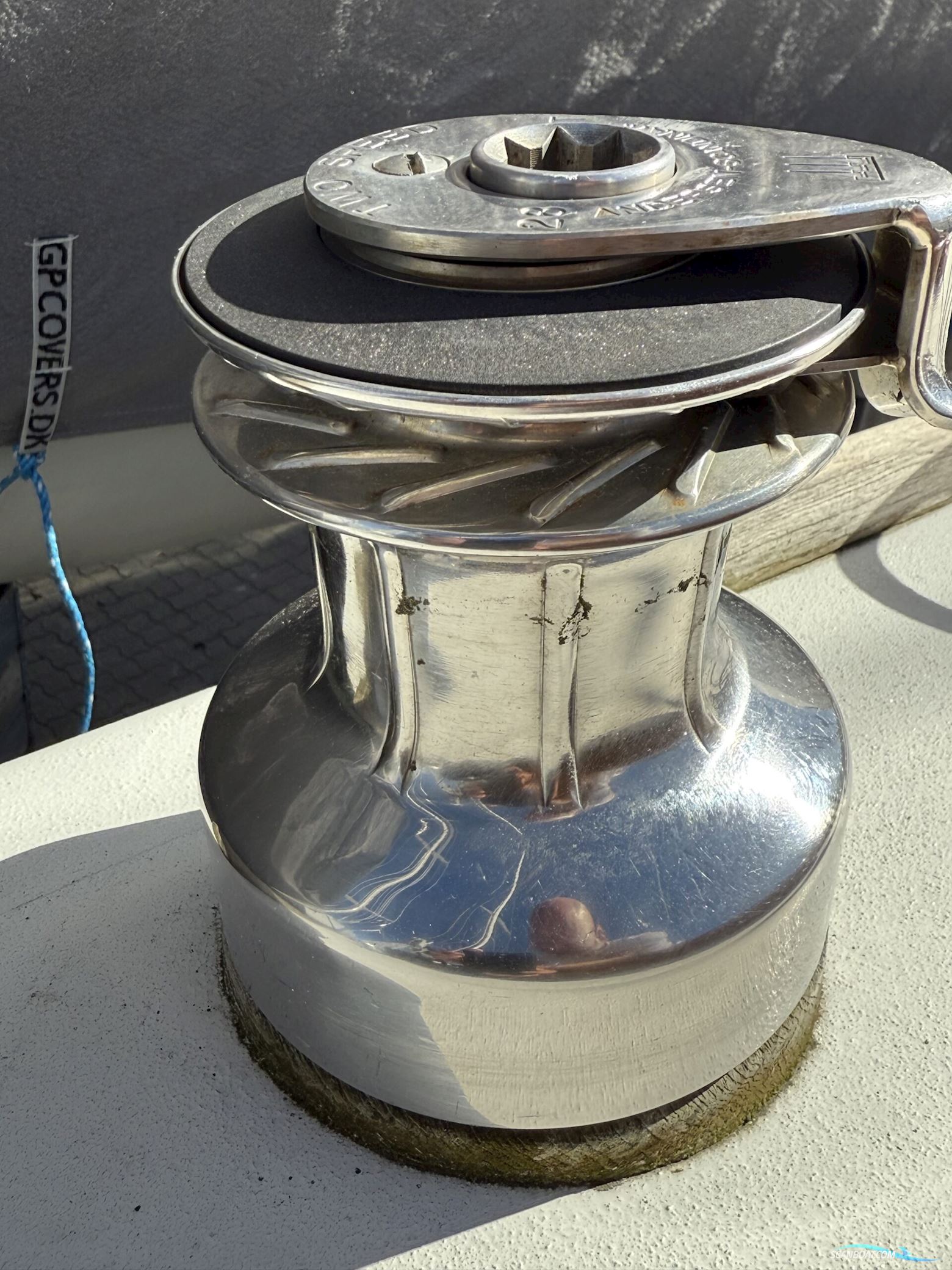 Luffe 40 One Off. NEDSAT