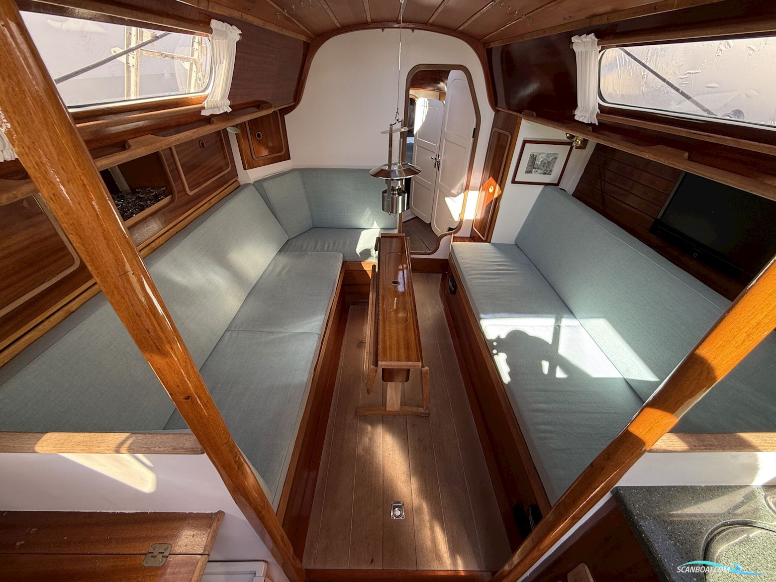 Luffe 40 One Off. NEDSAT