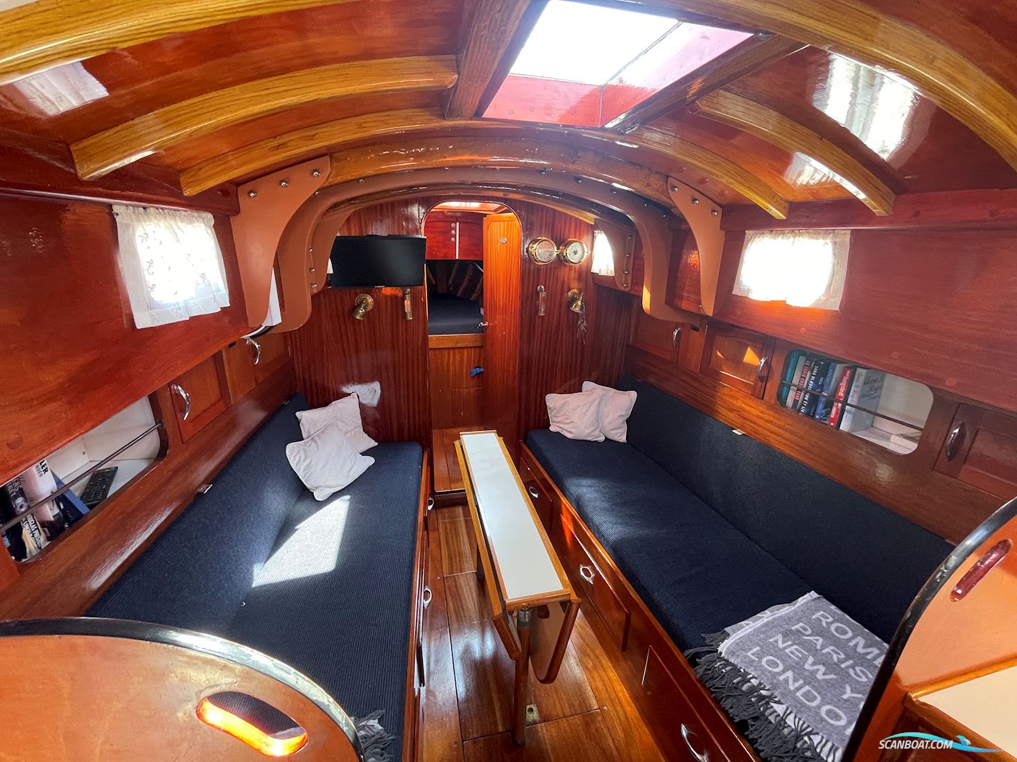 Mahogny Sejlbåd 32'