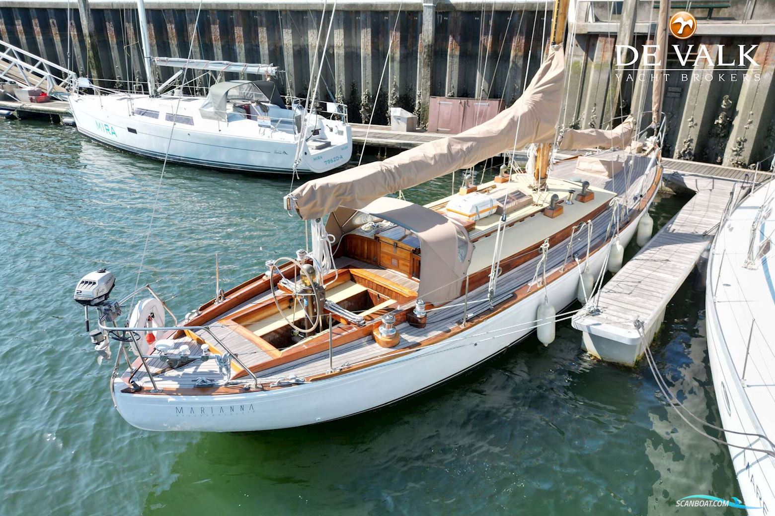 Max Oertz Bermudan Cutter 44 FT