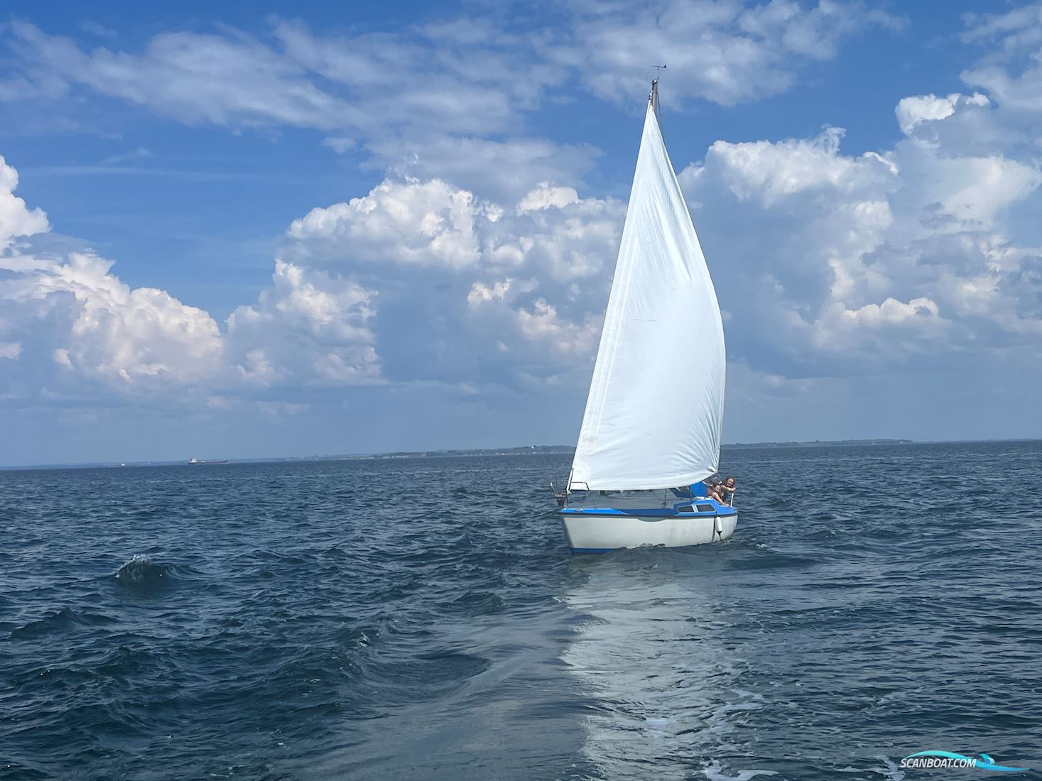 Maxi 77 - Købsaftale Underskrevet