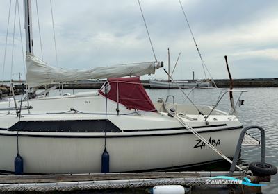 Maxi 84 Zeilboten 1977, met Lombardini  motor, Denemarken