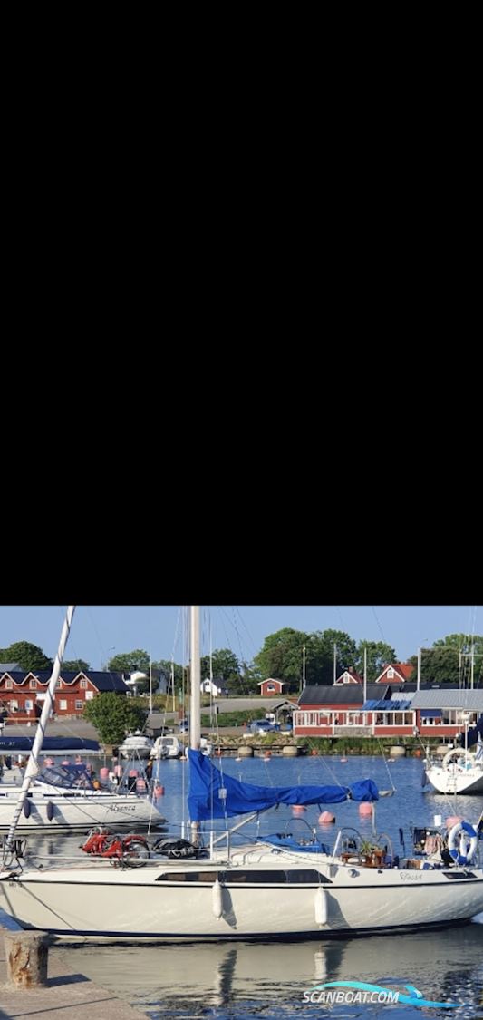 Maxi 95 Zeilboten 1976, met Vetus M328 motor, France