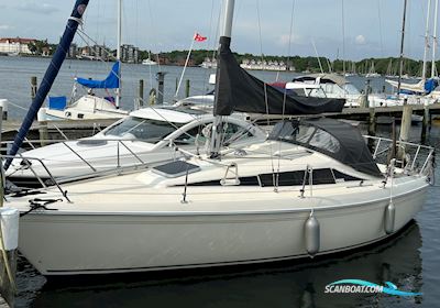 Maxi Fenix Dinette Zeilboten 1982, met Volvo Pentagon D1-20 motor, Denemarken