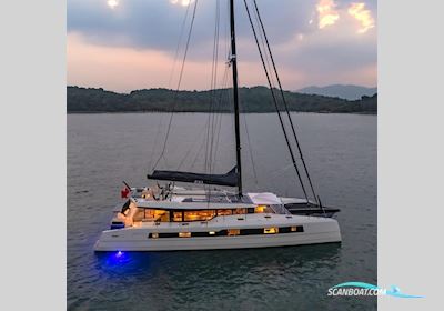 McConaghy MC75 Zeilboten 2023, met 2 x Yanmar 4LV150  150hp V Drive with 4 Blade bronze propellers motor, France