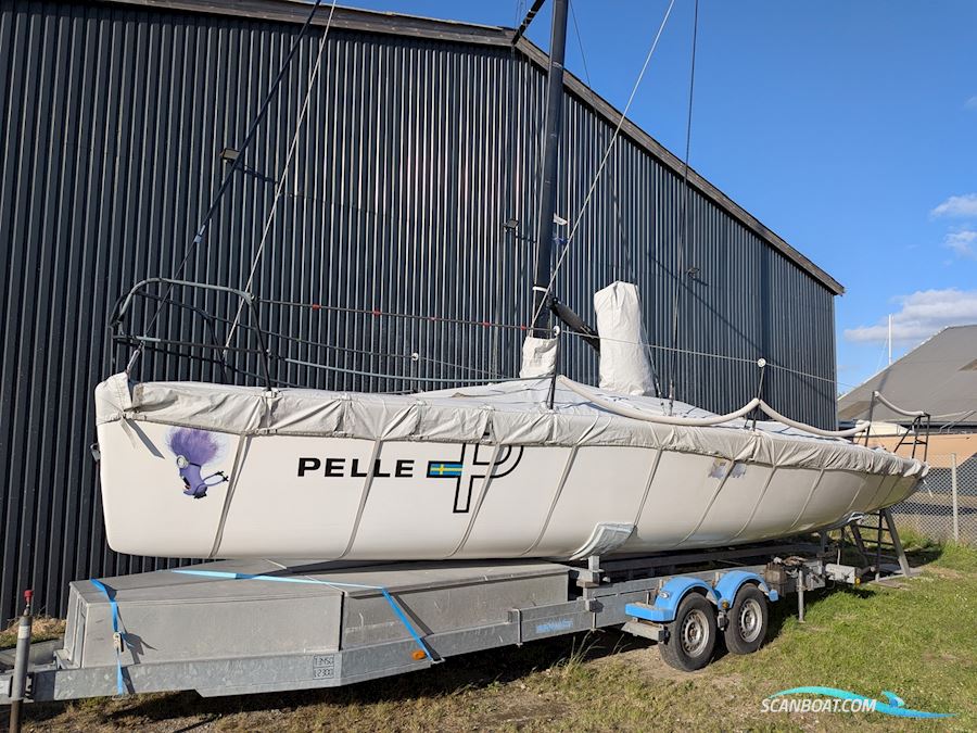 Melges 32