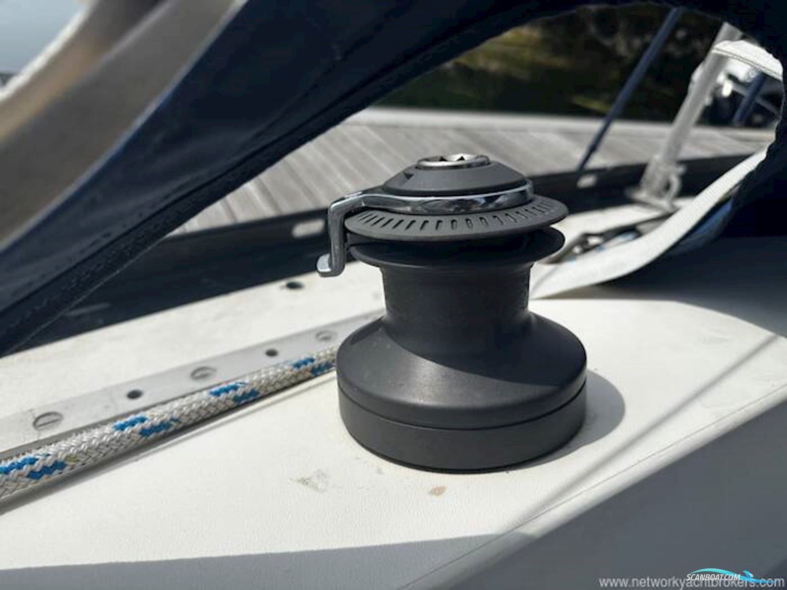 Mirage 28
