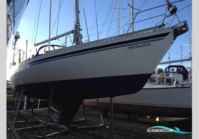 Moody 37 Zeilboten 1986, met Thornycroft motor, United Kingdom