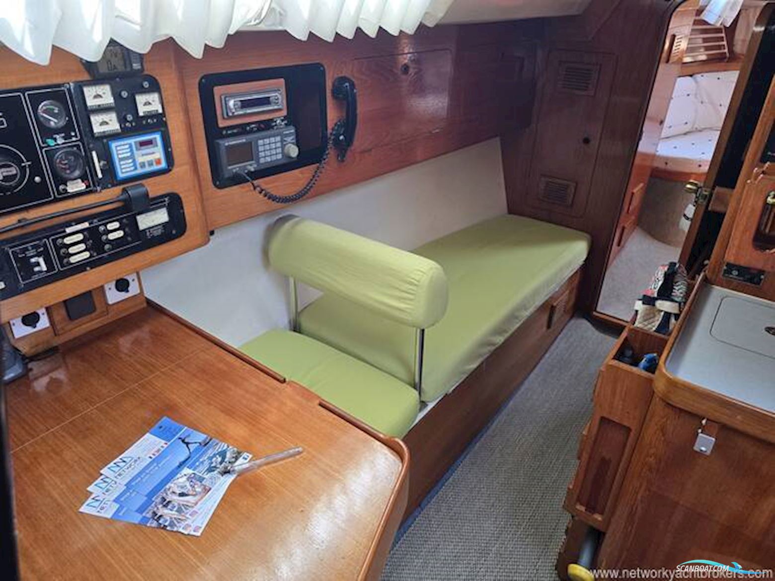 Moody 376 Centre Cockpit