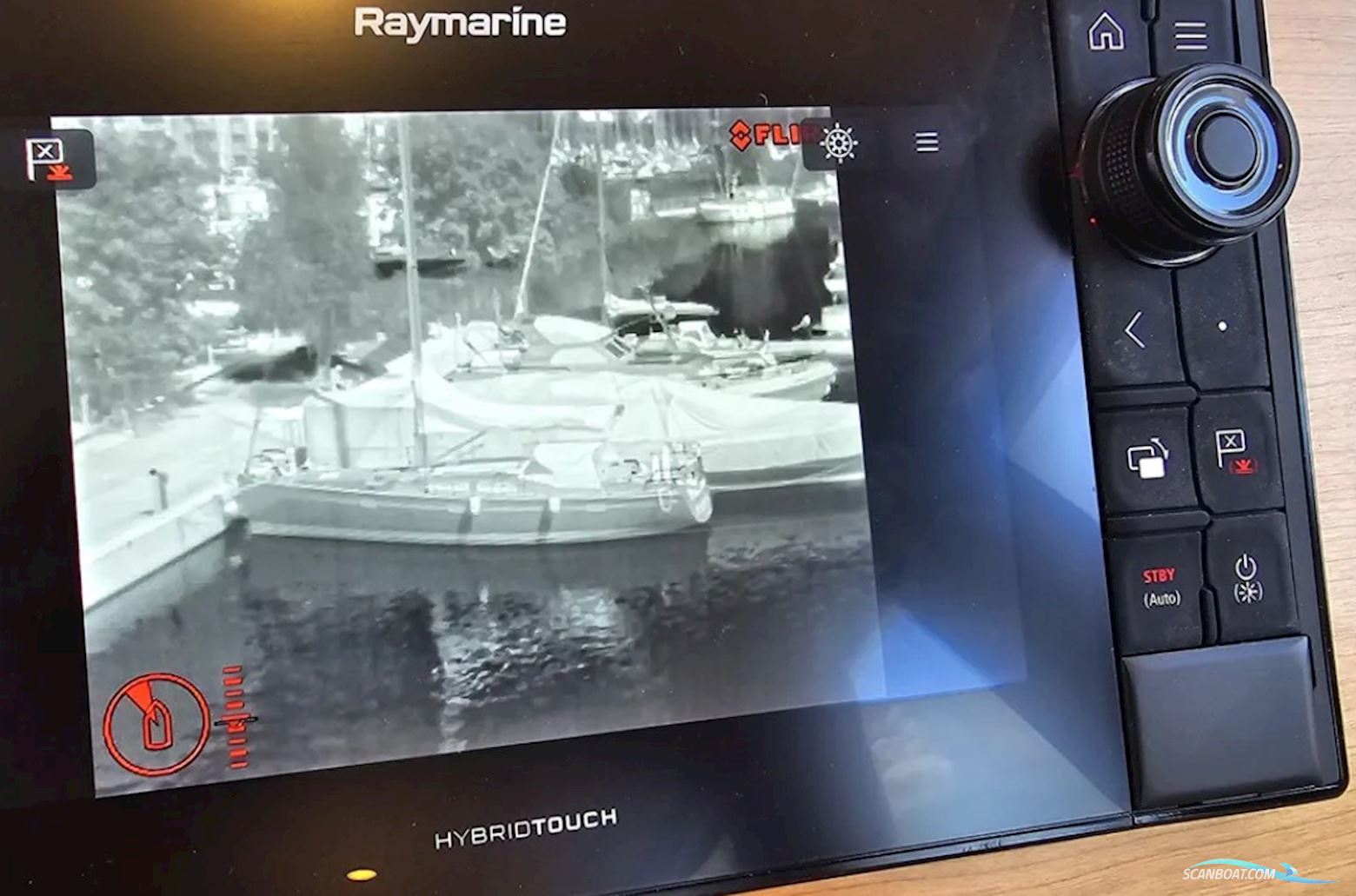 Moody 54 DS - Decksaloon