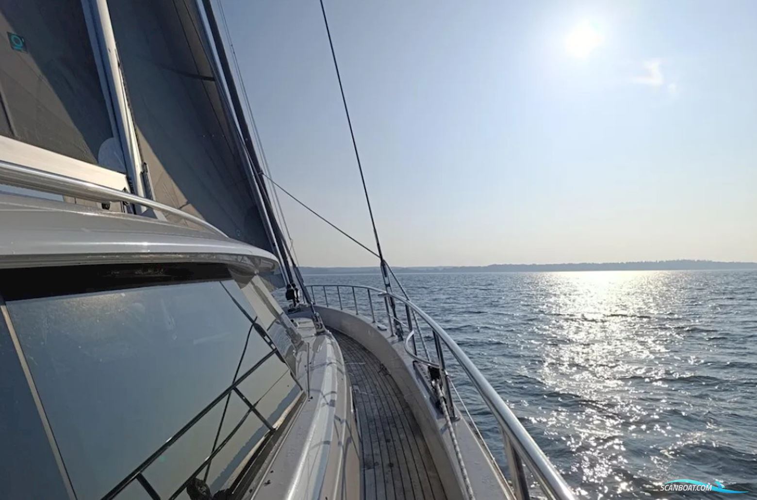 Moody 54 DS - Decksaloon