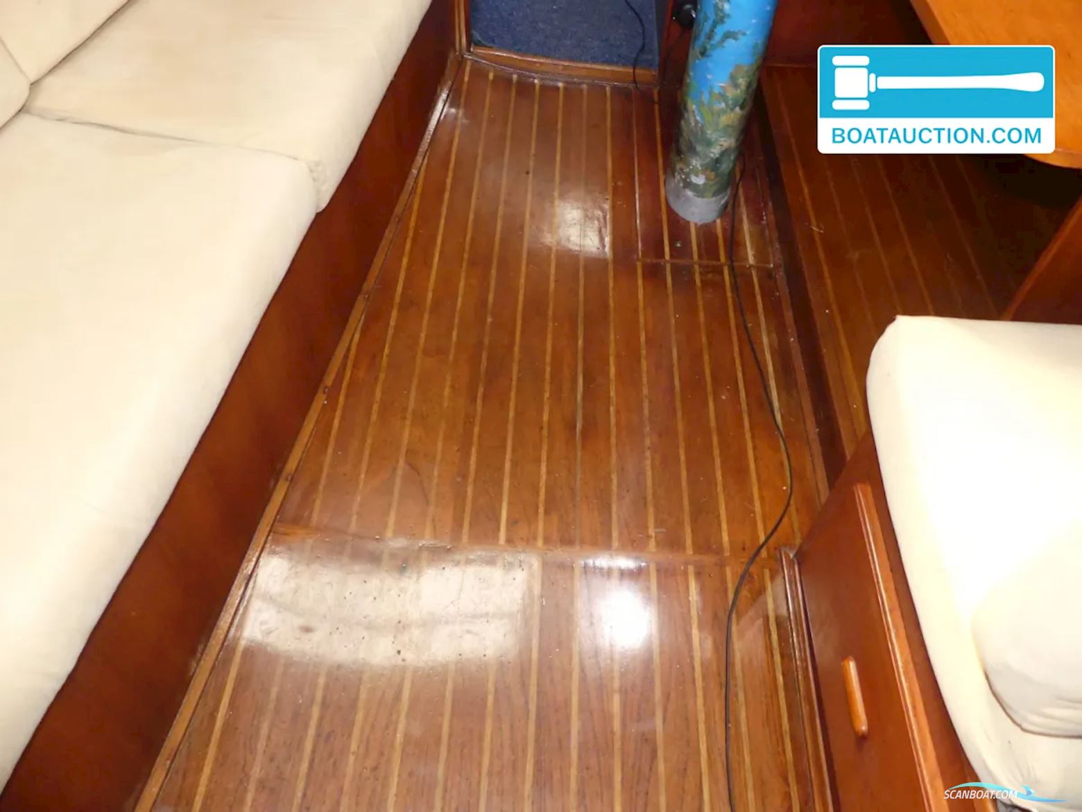 Morgan Out Island 41