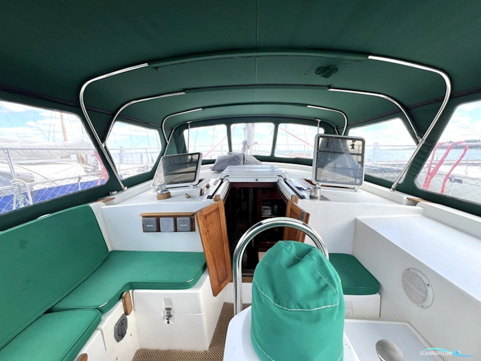 Morgan Out Island 51