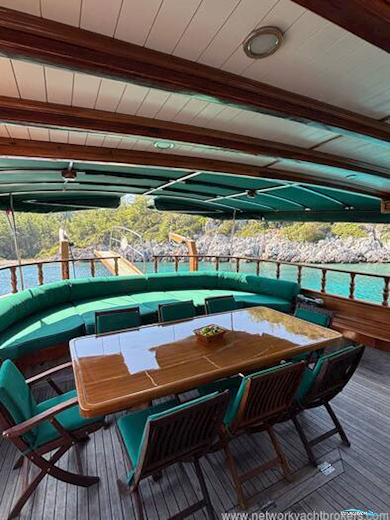 Motor Sailor / Goulet