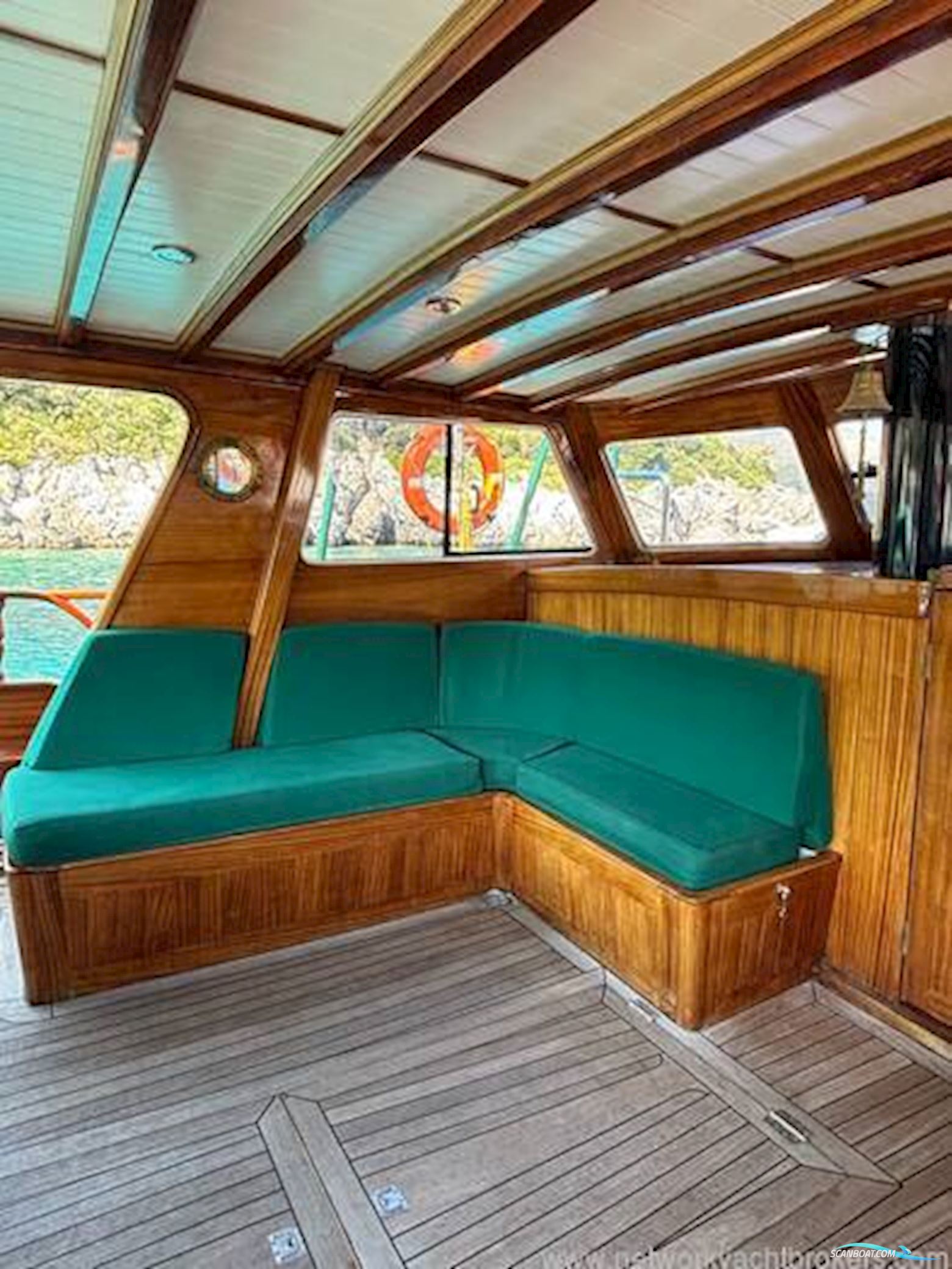 Motor Sailor / Goulet