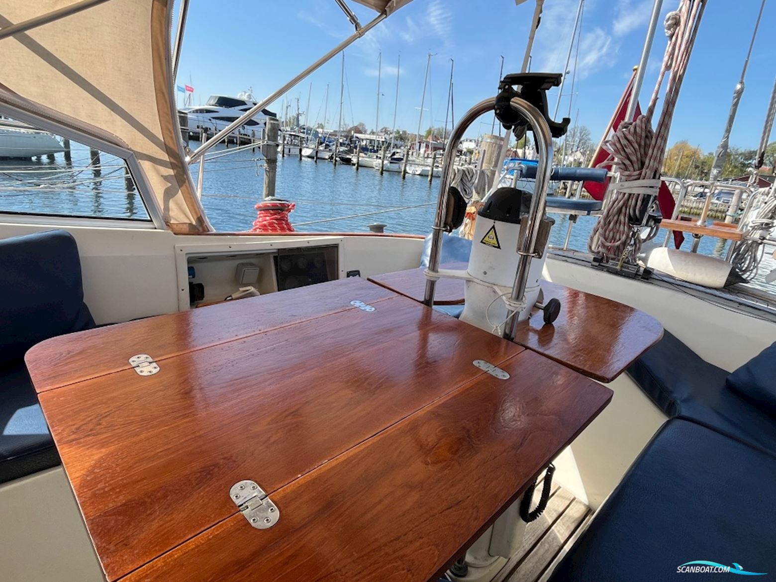 Najad 390 (1988) - Sale Pending