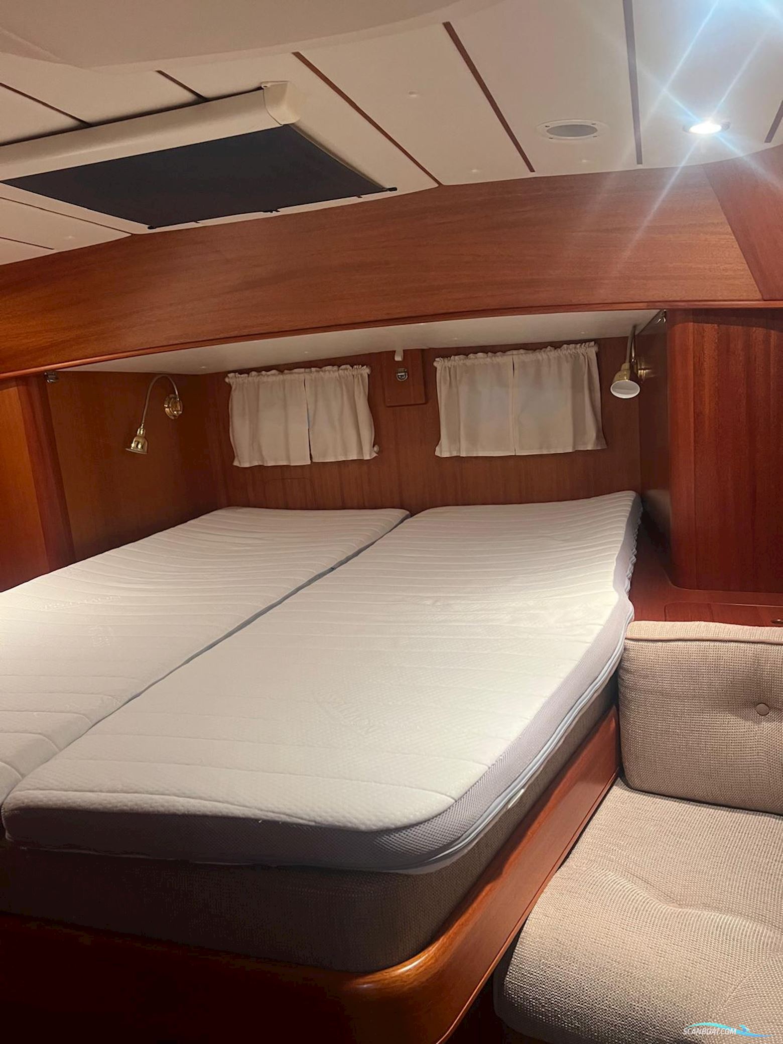 Najad 400