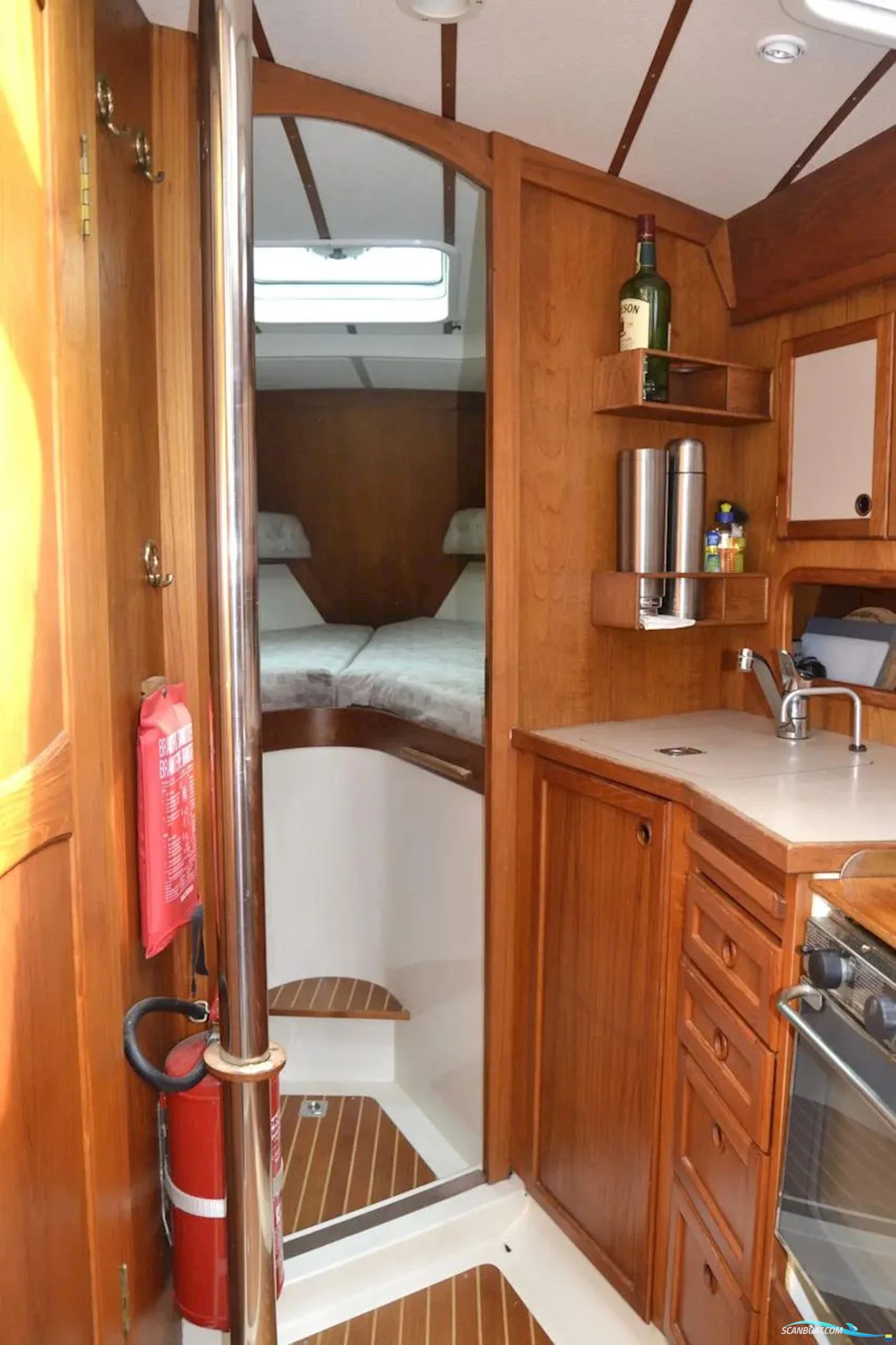Nauticat 32
