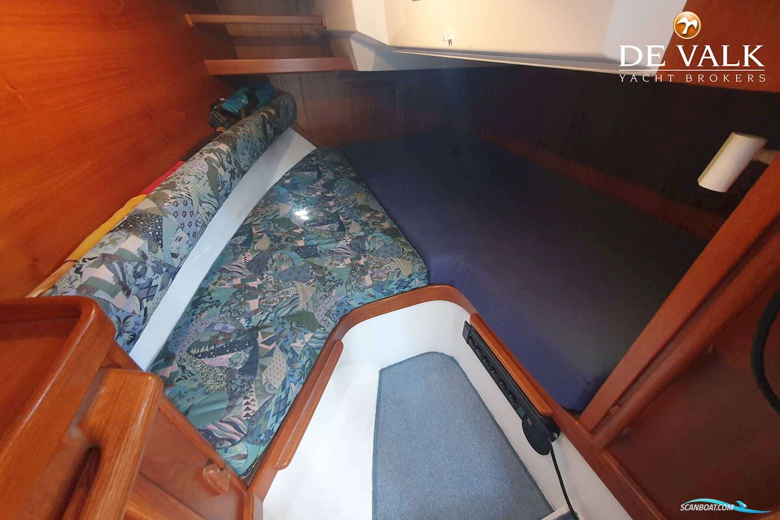 Nauticat 32