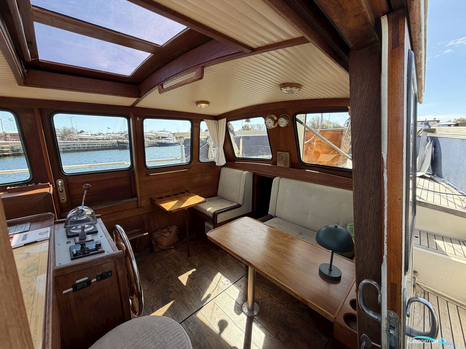 Nauticat 33