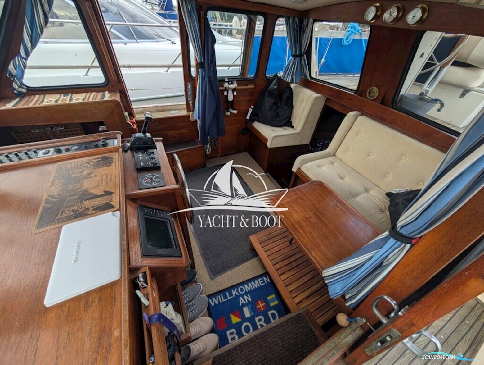 Nauticat 33