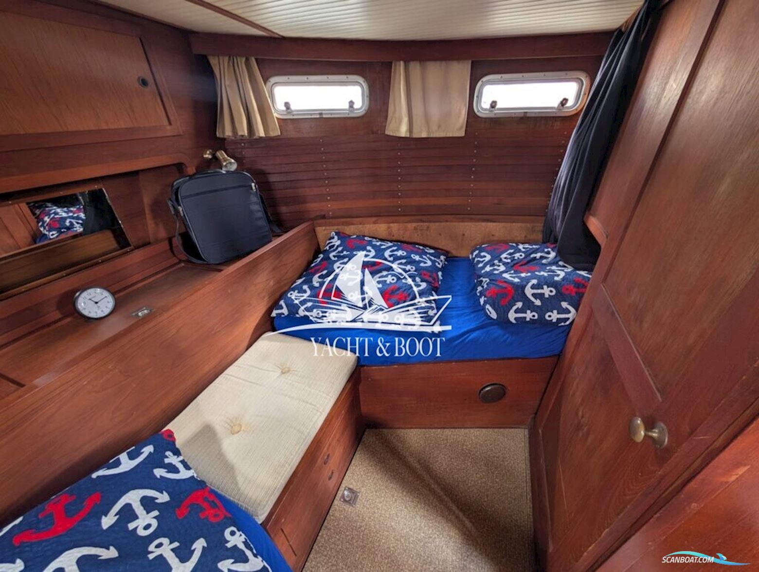 Nauticat 33