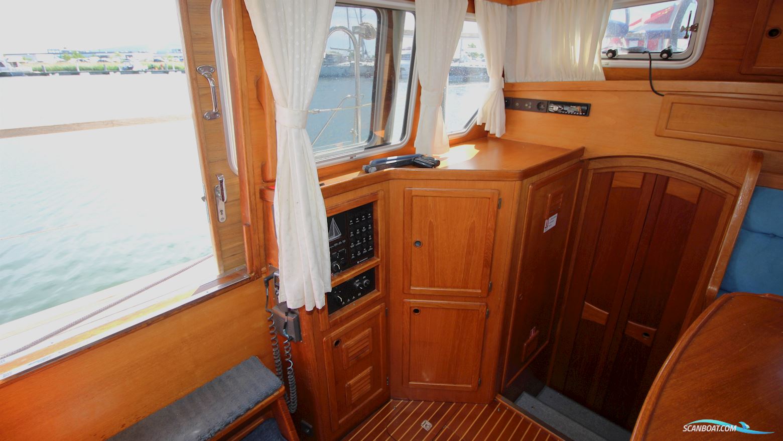 Nauticat 331