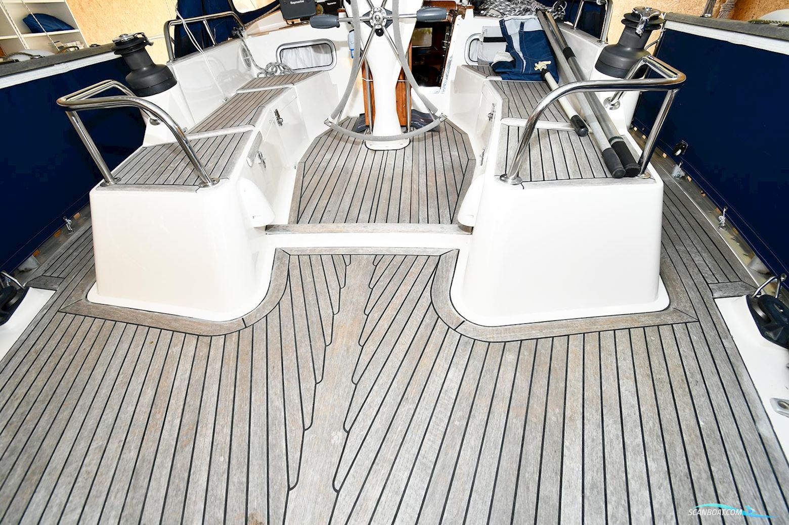 Nauticat 35