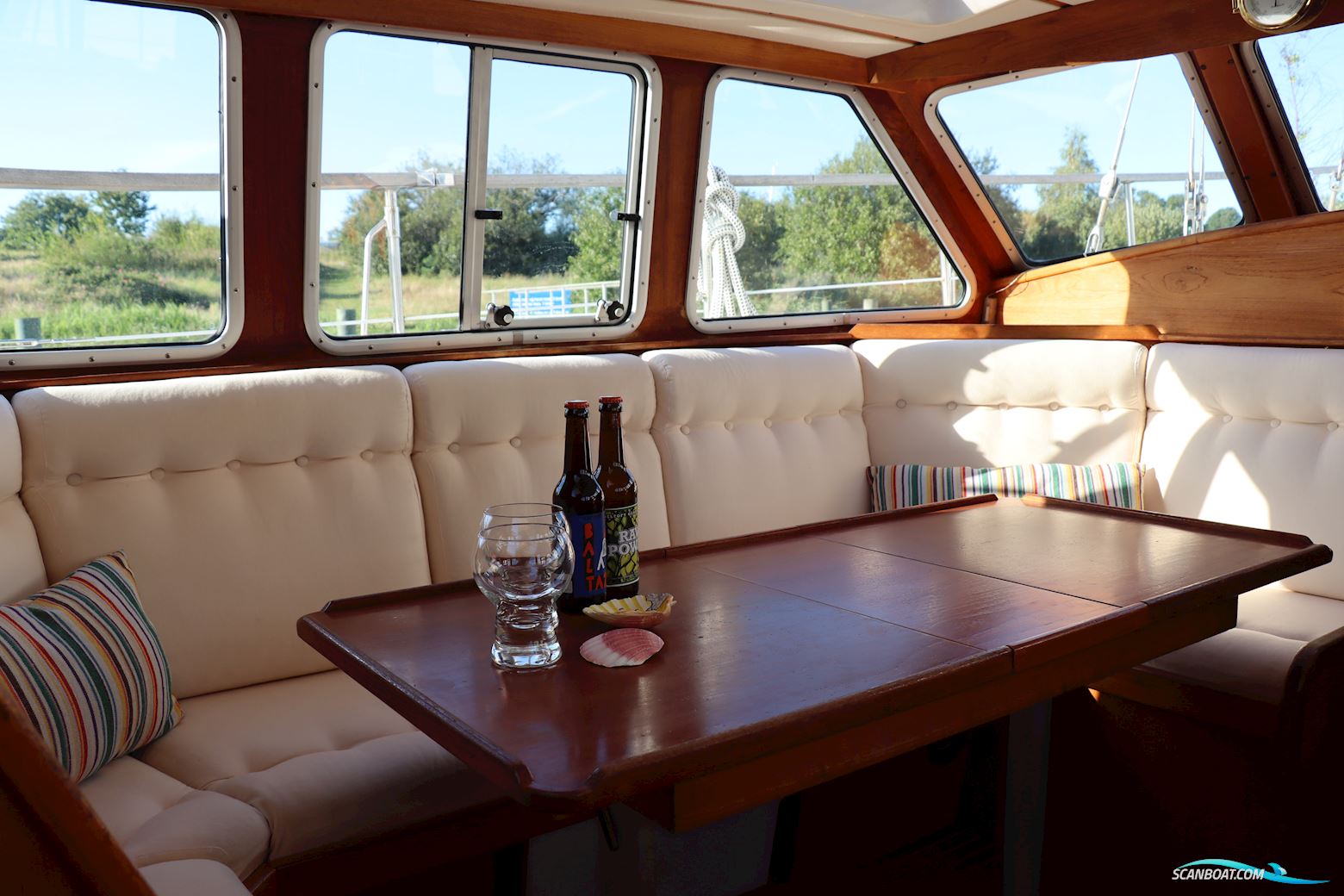 Nauticat 40