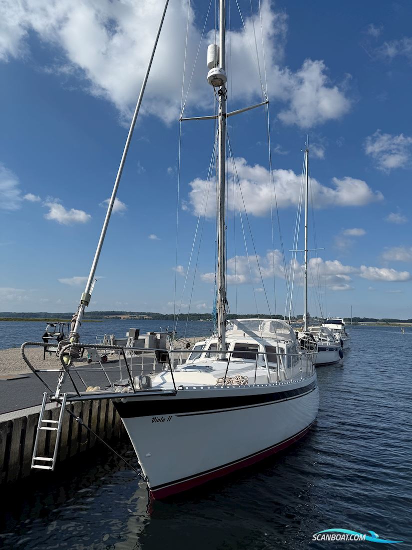 Nauticat 40