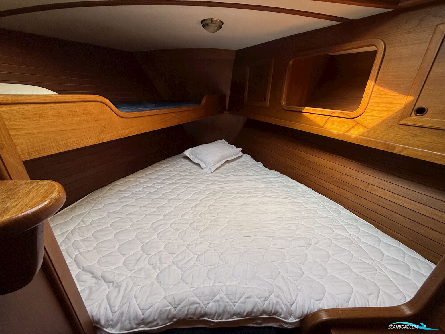 Nauticat 43 med mulig havneplads