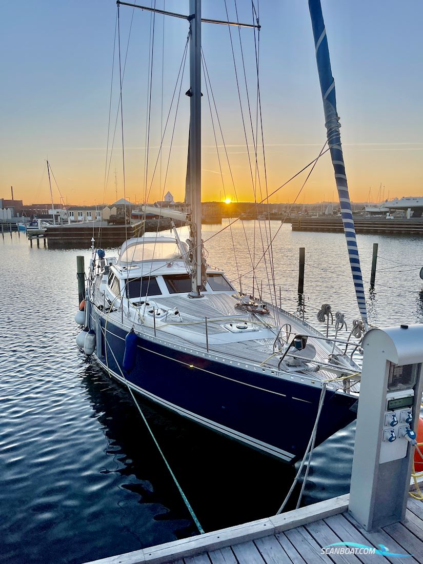Nauticat 515 (Deck Saloon)