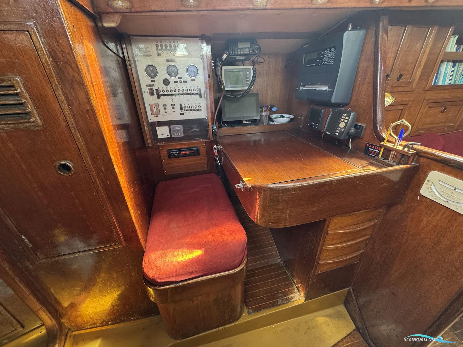 Nautor Swan 38