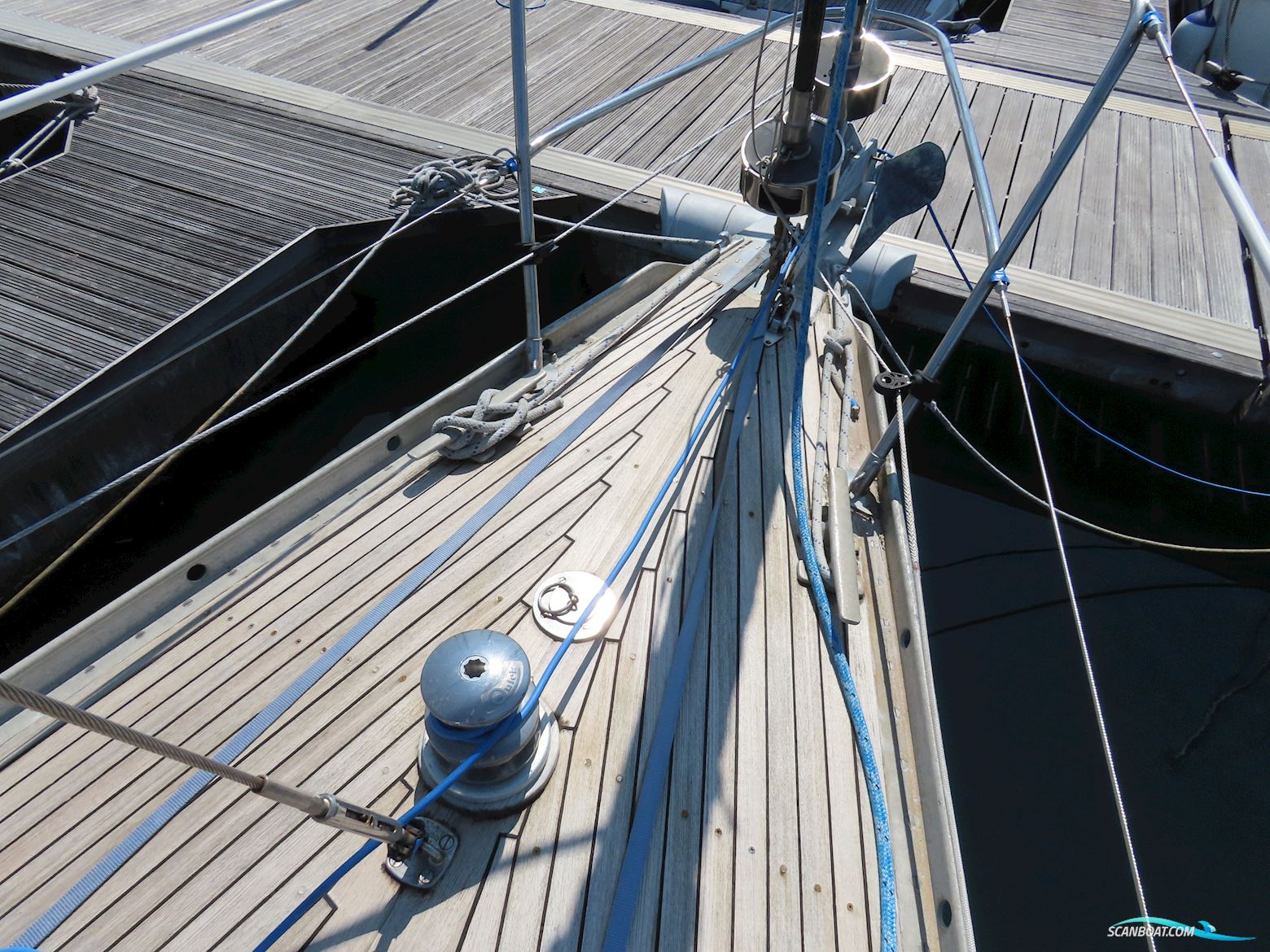 Nautor Swan 38