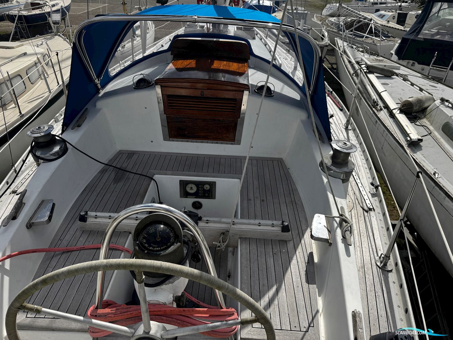 Nautors Swan 37