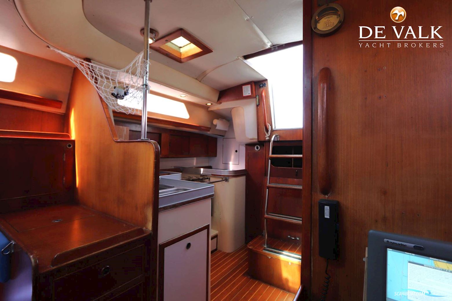 Nicholson 40 AC