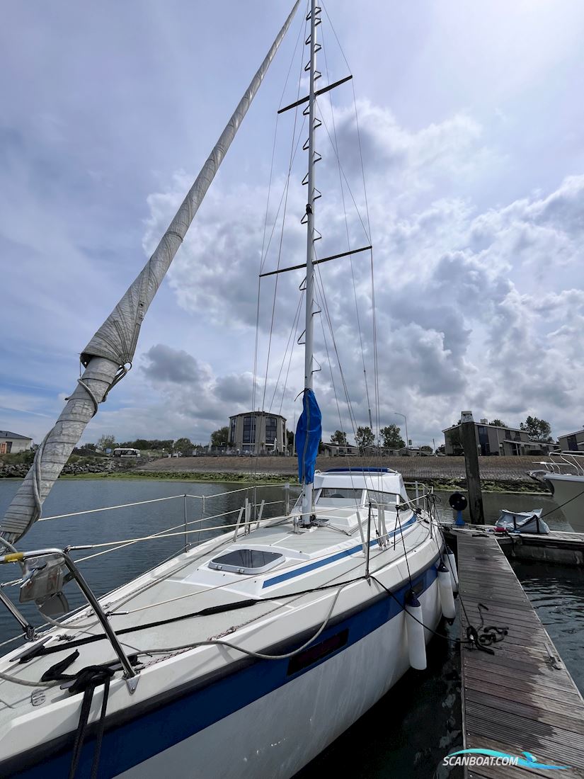 Nordship 28 Zeilboten 1983, met Volvo Penta md11d motor, The Netherlands