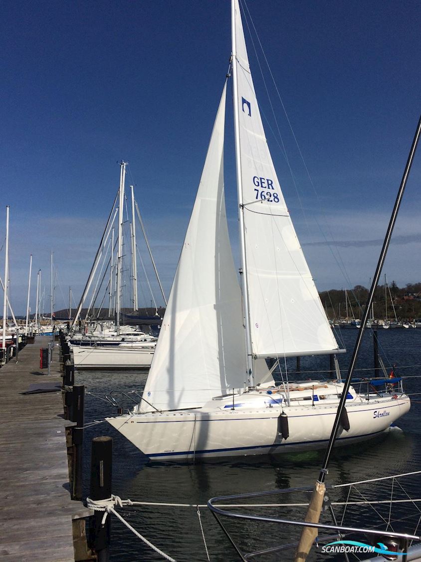 Omega 28