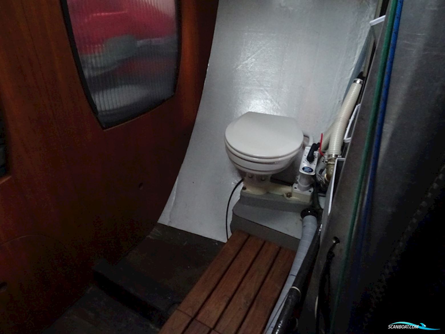 one Tonner Judel & Vrolijk