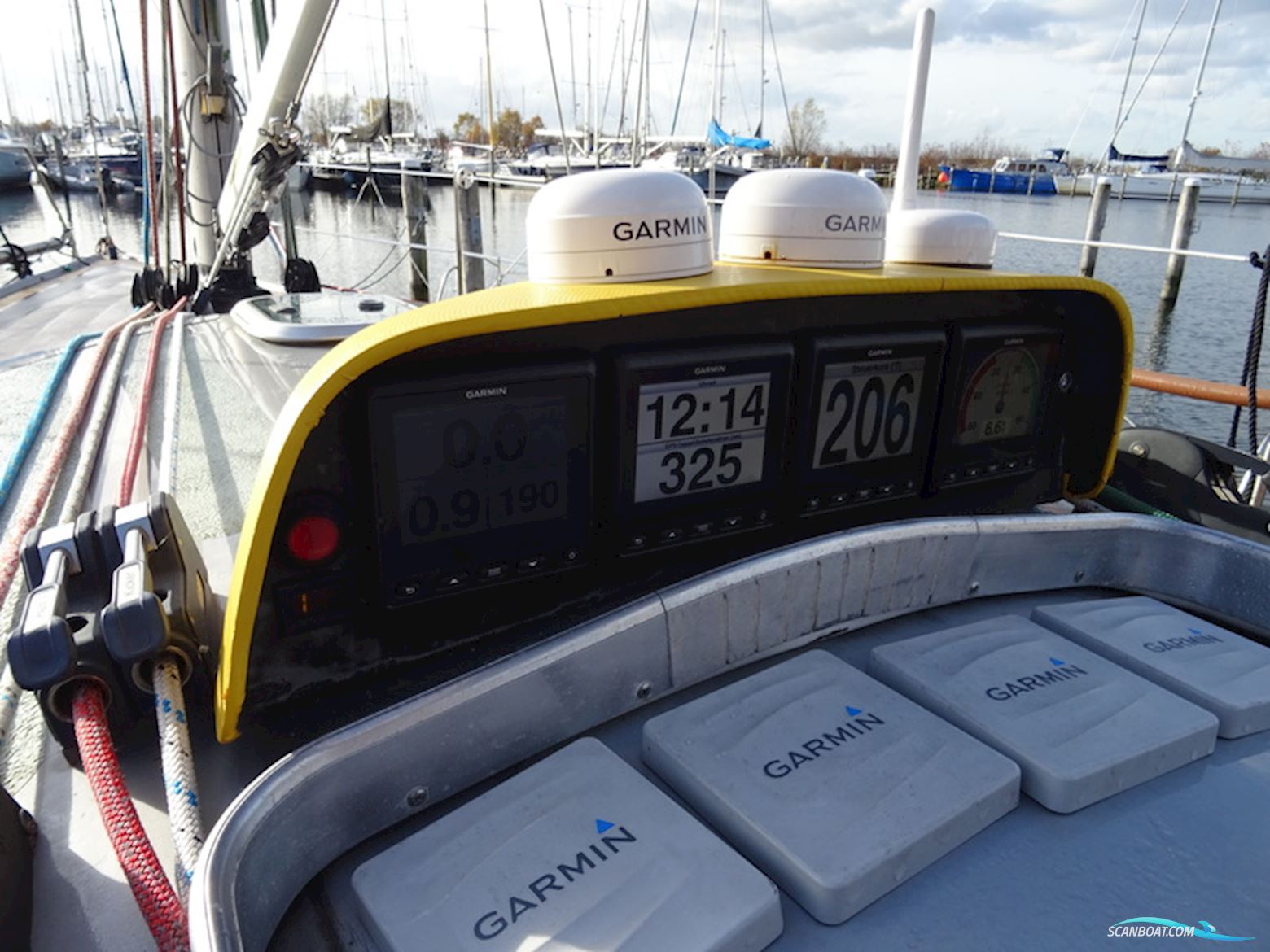 one Tonner Judel & Vrolijk