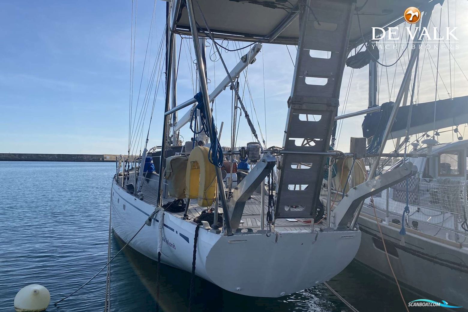 Picchiotti Laurent Giles 65