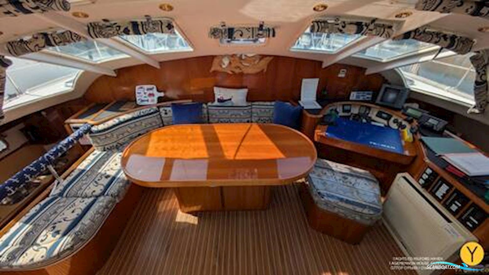 Privilege 37 Catamaran