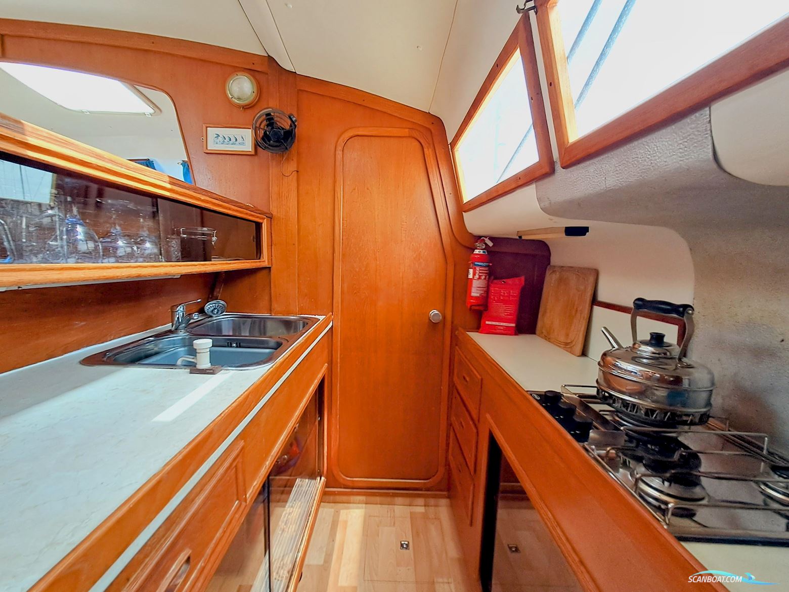 Prout Snowgoose 37 Elite