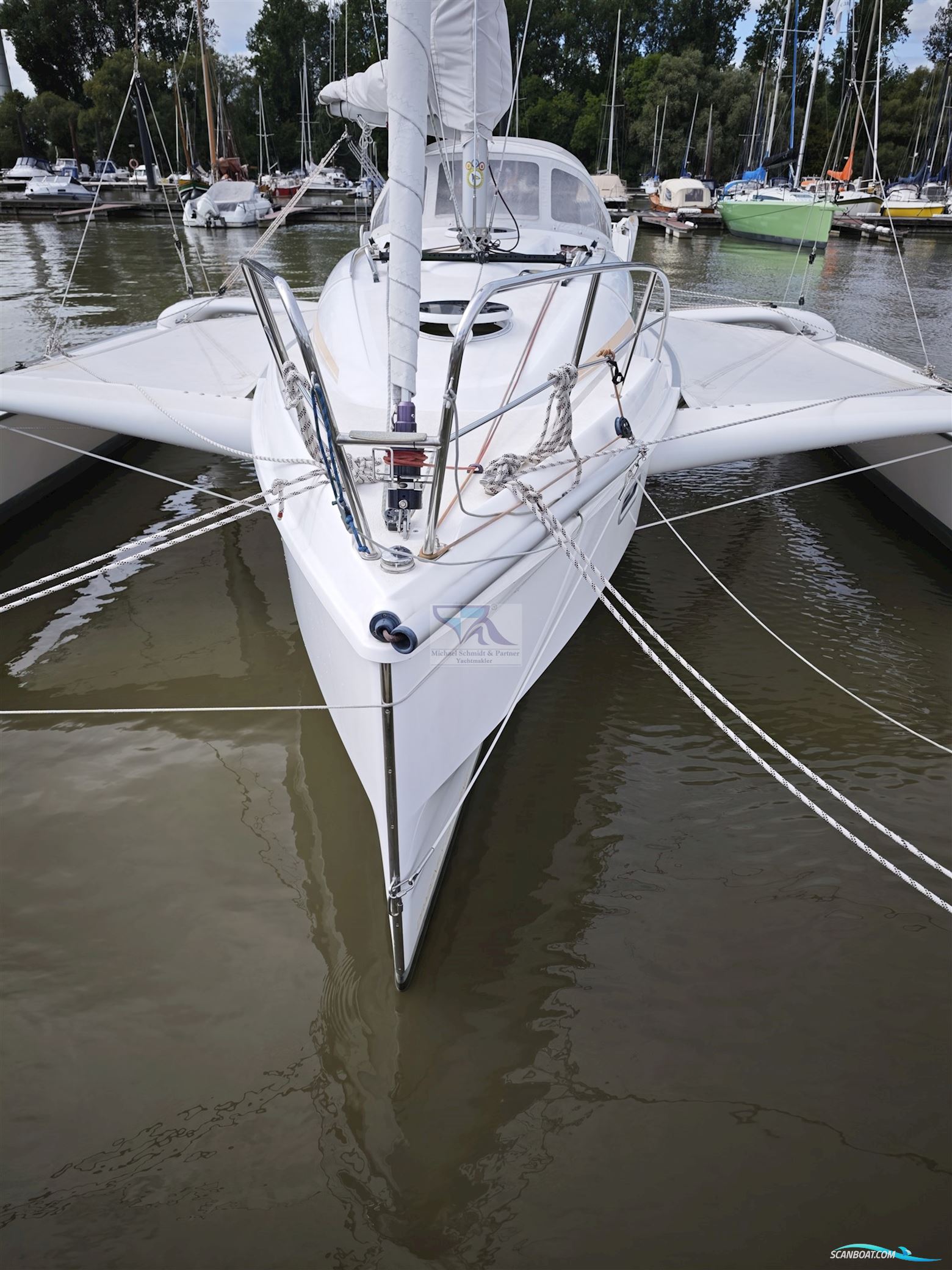 QUORNING BOATS DRAGONFLY 28 Swing Wing Touring