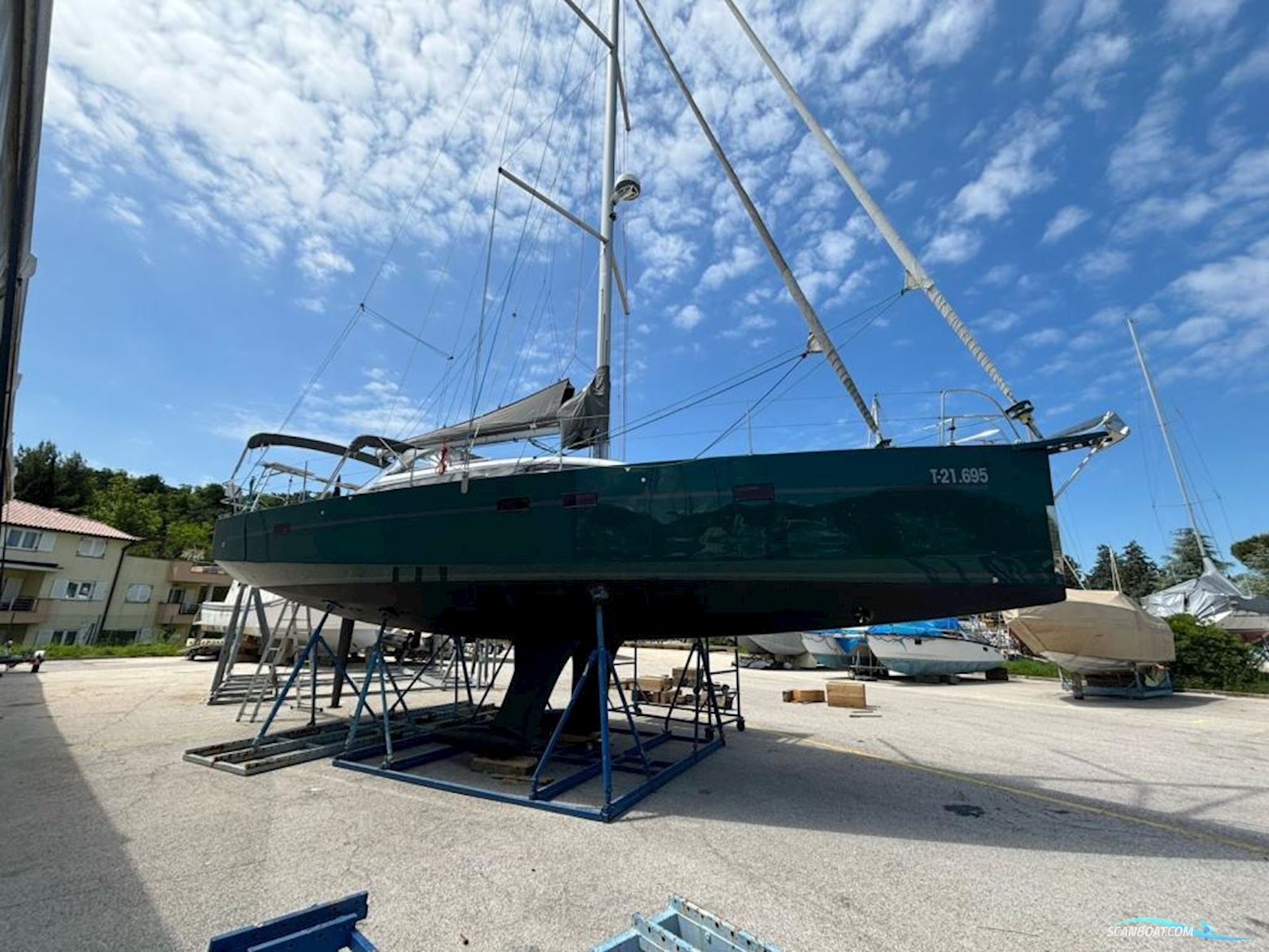 RM 1260 Zeilboten 2012, met Volvo Penta D2 motor, Slovenia