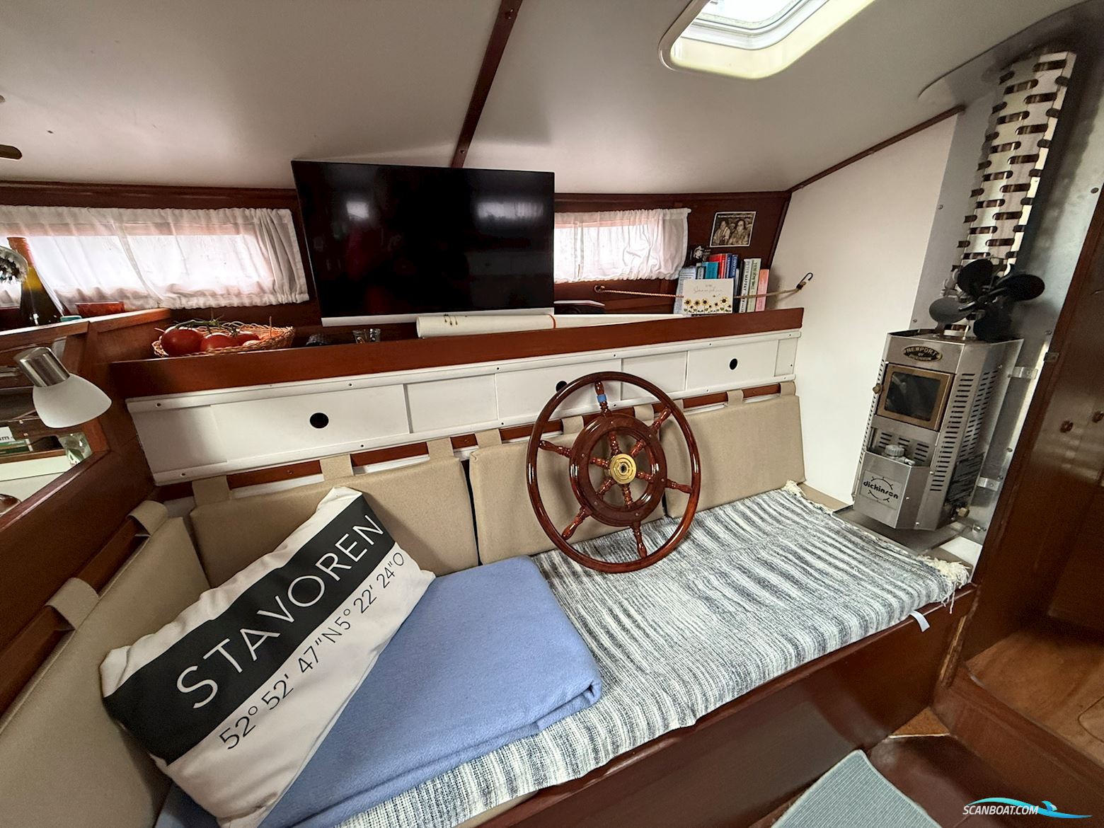 Robert Tucker Ketch R393