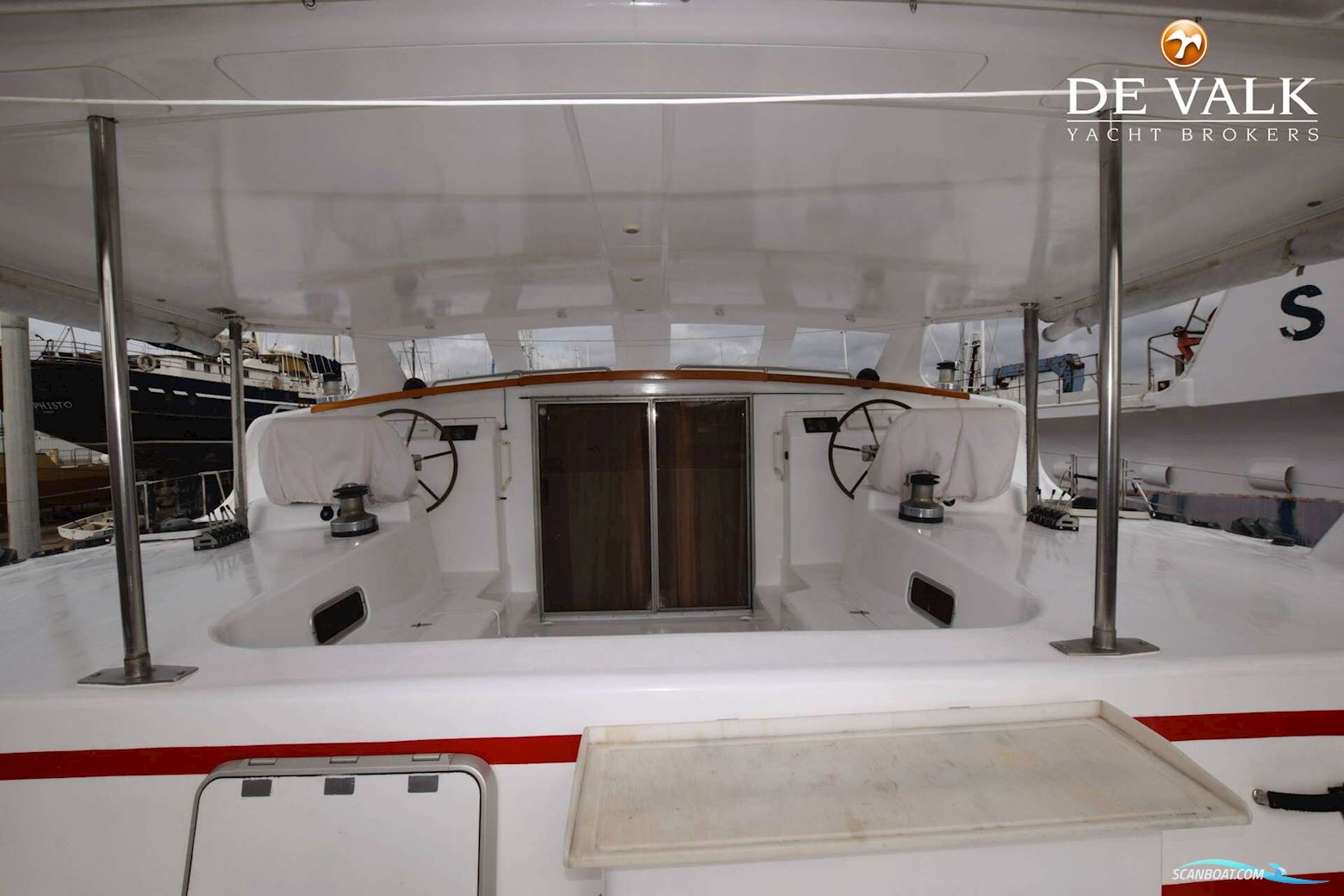 Robertson & Caine One off