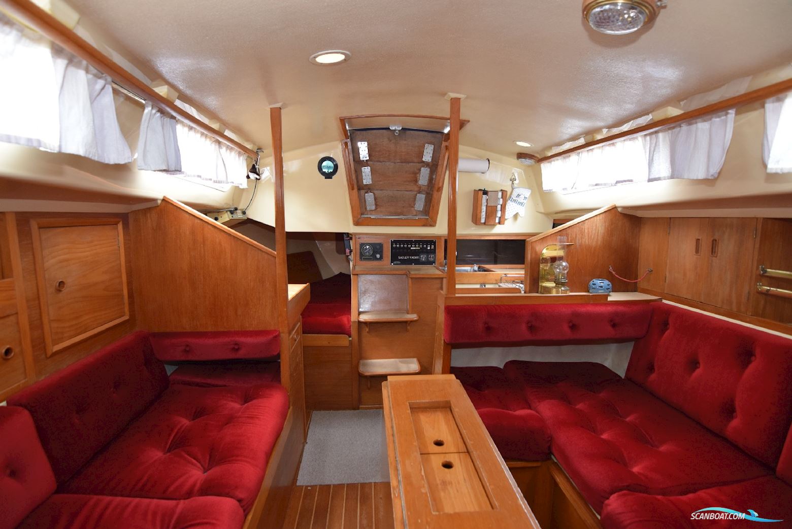 Sadler 32