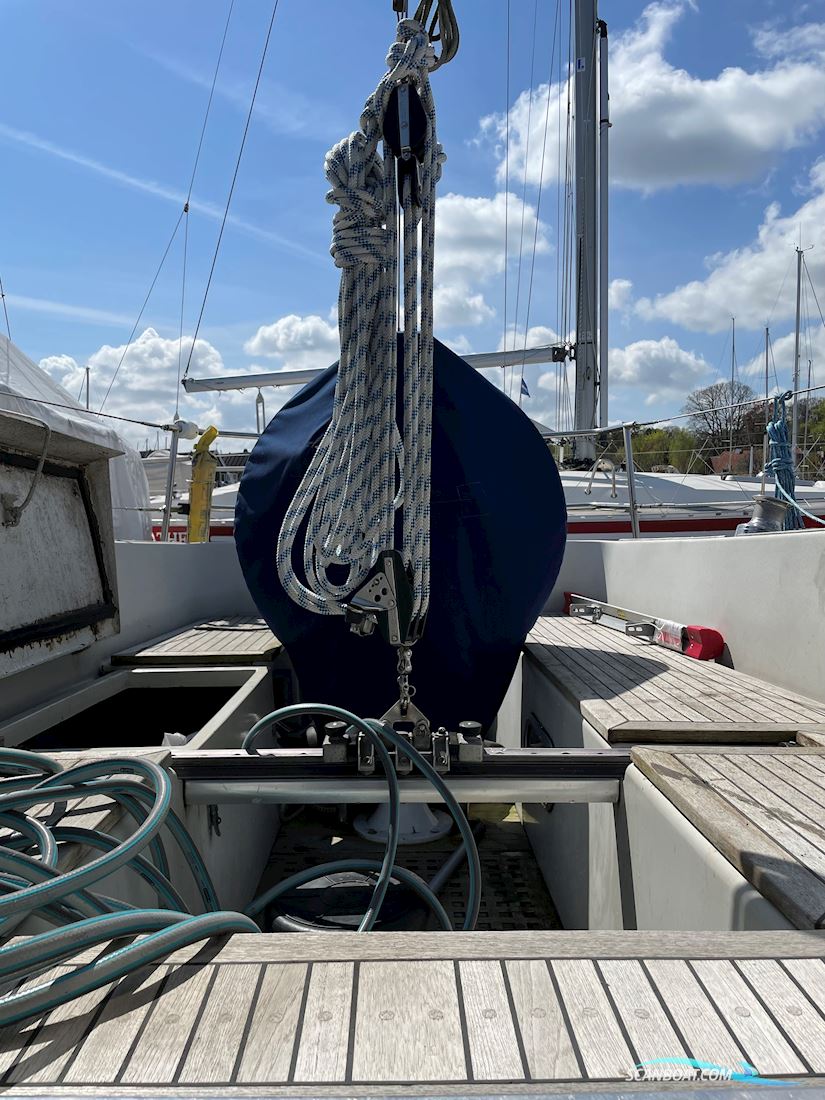 Sagitta 35