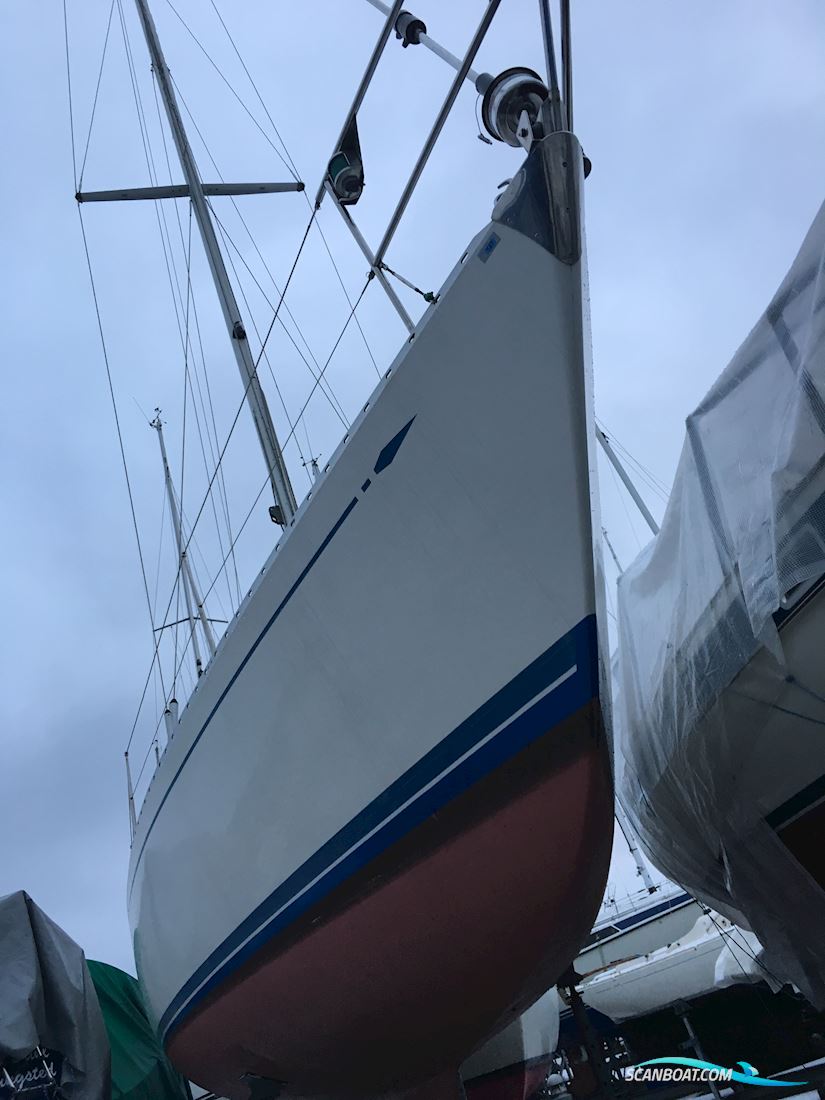 Sagitta 35